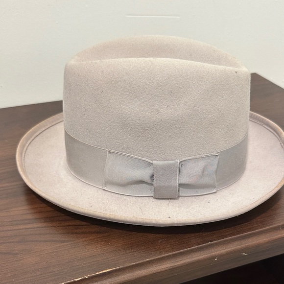 Timely fashion by Park Royal , Chic Cream Felt Fedora Hat main image 5